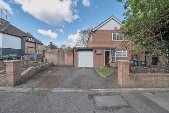 Cannon Lane, Pinner 3 bed detached house for sale