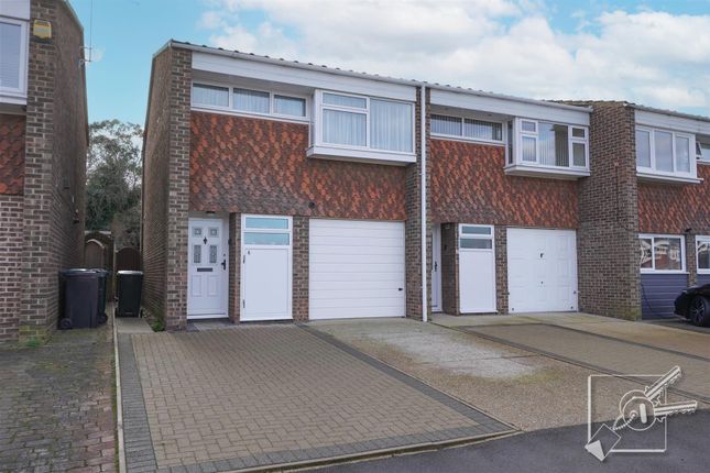 Ivy Close, Gravesend 2 bed house for sale