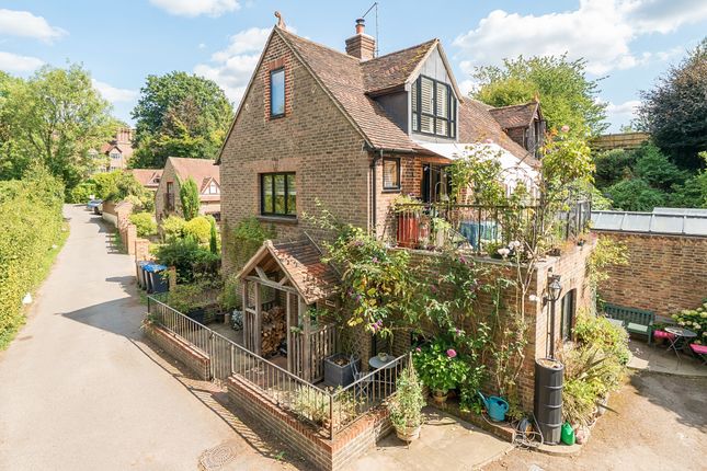 2 bedroom house for sale