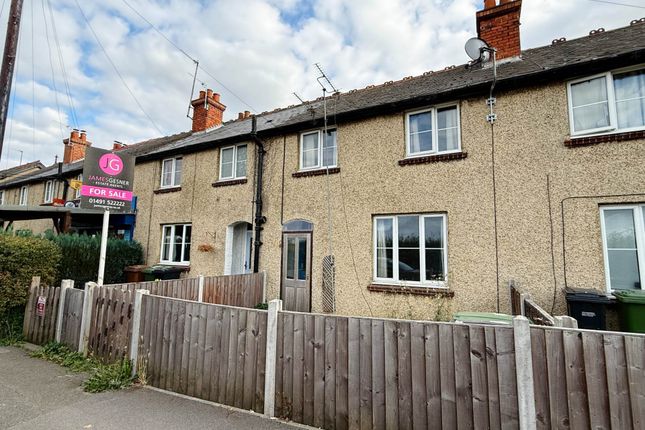Papist Way, Cholsey 3 bed terraced house for sale