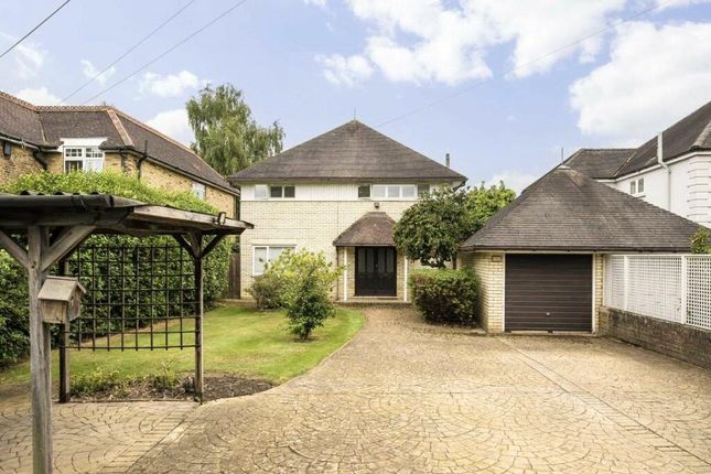 Broad Lane, Hampton 4 bed detached house for sale