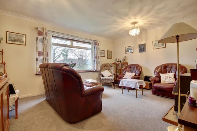 3 bedroom semi-detached bungalow for sale