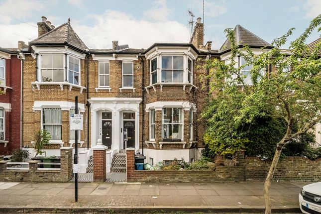 Ickburgh Road, London E5 2 bed flat for sale