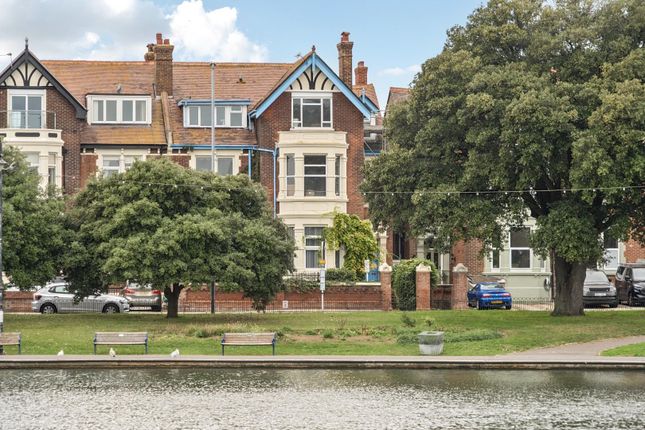 7 bedroom semi-detached house for sale