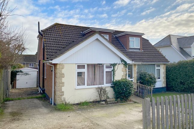 Fullerton Road, Lymington SO41 4 bed chalet for sale