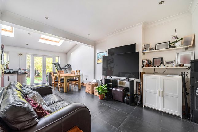 Beckway Road, London SW16 3 bed end of terrace house for sale