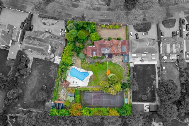 The Highway, Sutton SM2 6 bed detached house for sale