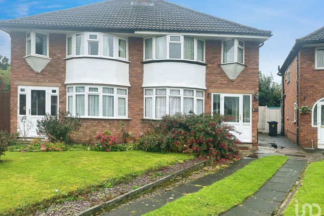 3 bed semi-detached house