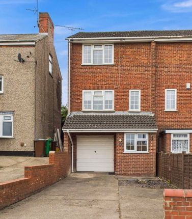 Nuthall Road, Nottingham NG8 2 bed semi