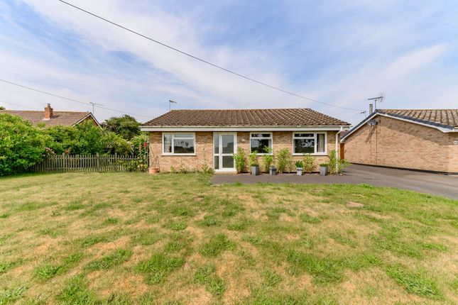 Low Road, Harleston IP20 3 bed detached bungalow for sale