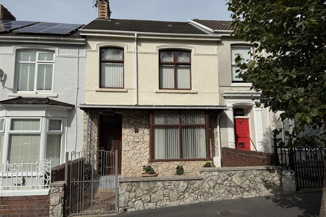 College Hill, Llanelli 3 bed terraced house for sale