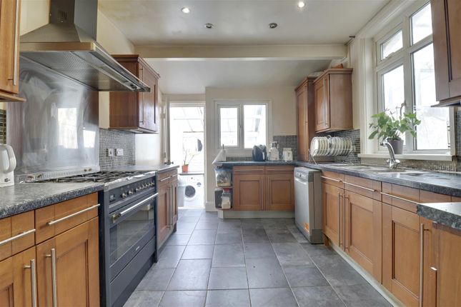 3 bed terraced house