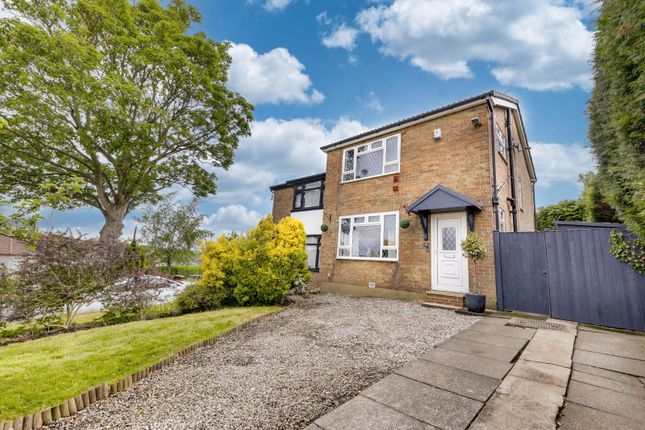 Woodhill Road, Leeds, West Yorkshire... 3 bed semi