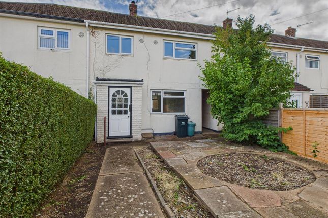 Oak Crescent, Malvern 3 bed terraced house for sale