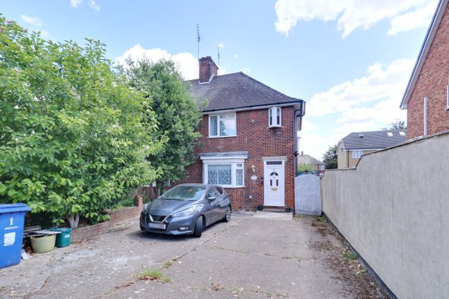 Park Lane, South Ockendon RM15 3 bed semi