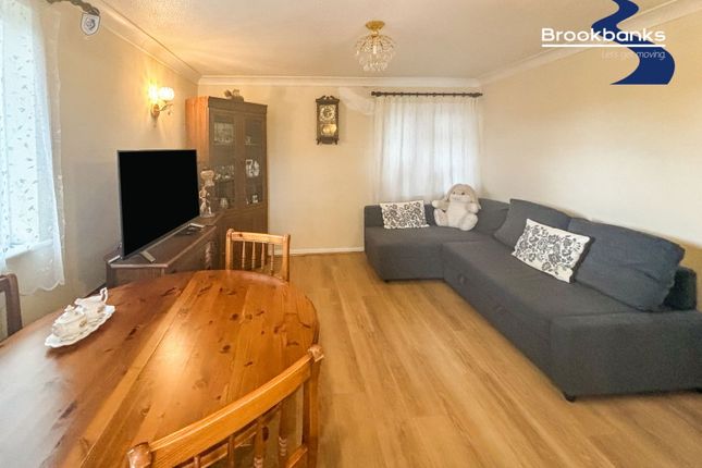 Lullingstone Avenue, Swanley, BR8 3 bed maisonette for sale