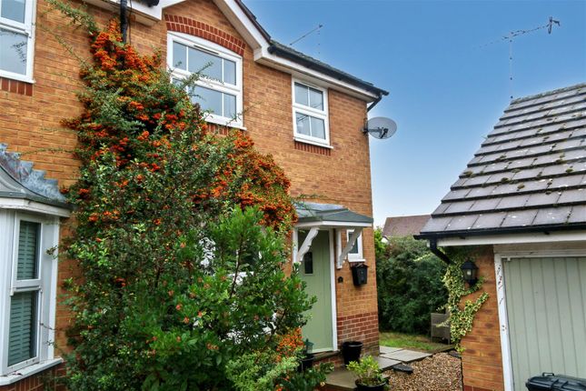 Trafford Close, Shenley 3 bed end of terrace house for sale