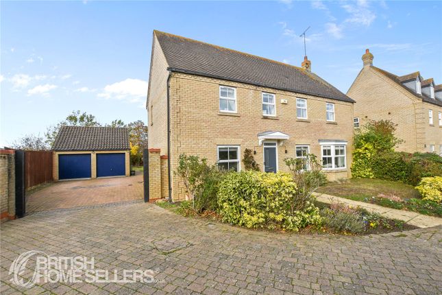 5 bed detached house