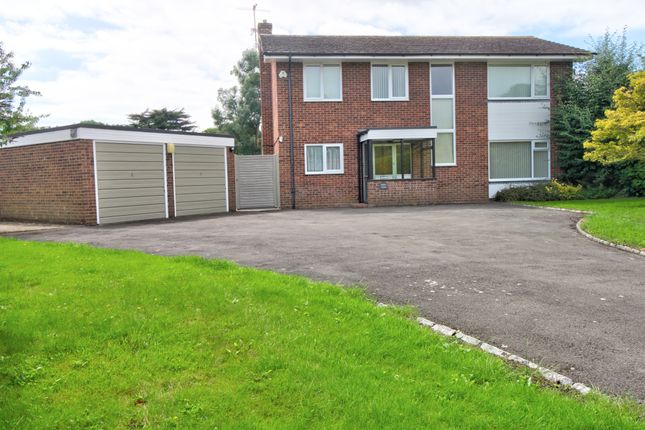 5 bed detached house
