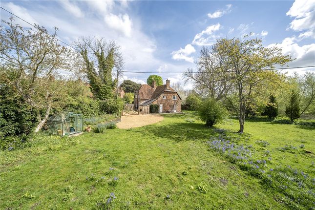Cottonworth, Andover, Hampshire, SP11 4 bed detached house for sale
