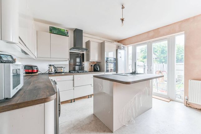 Hassocks Road, Streatham Vale... 3 bed terraced house for sale