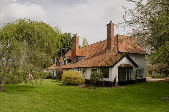 Great Ellingham, Norfolk 6 bed detached house for sale