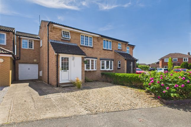4 bedroom semi-detached house for sale