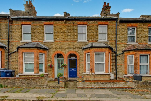 Theobalds Avenue, London, N12 3 bed house for sale