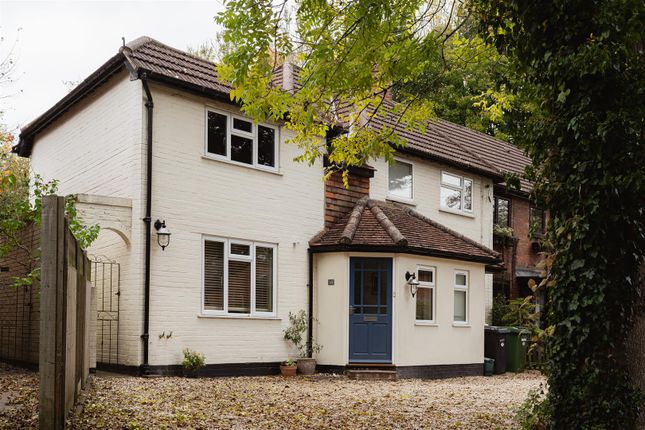 4 bedroom semi-detached house for sale