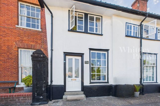 Market Place, Norwich NR16 2 bed terraced house for sale