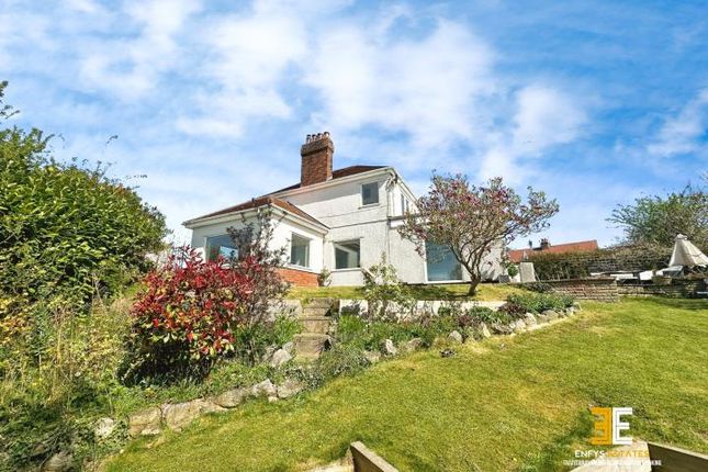 3 bed detached house