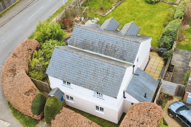 4 bed detached house
