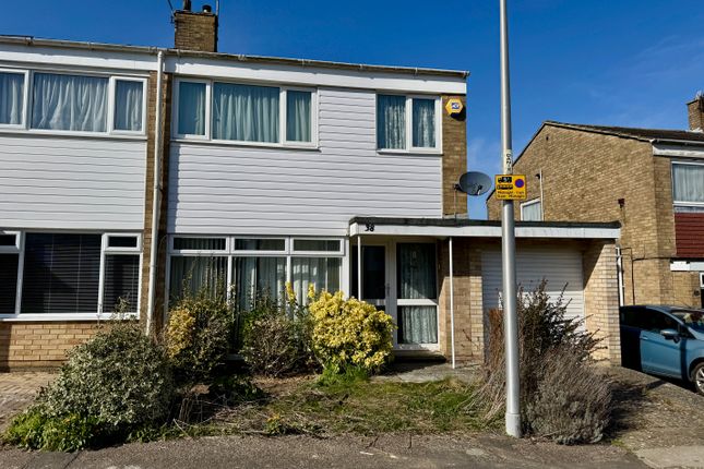 3 bedroom semi-detached house for sale