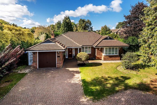 Keswick Road, Great Bookham 3 bed detached bungalow for sale