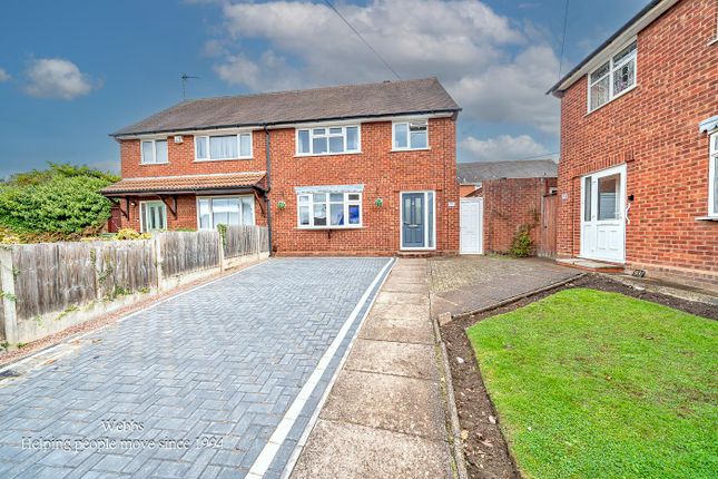 Peacock Avenue, Wolverhampton WV11 3 bed semi
