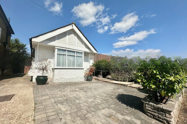 2 bedroom semi-detached bungalow for sale
