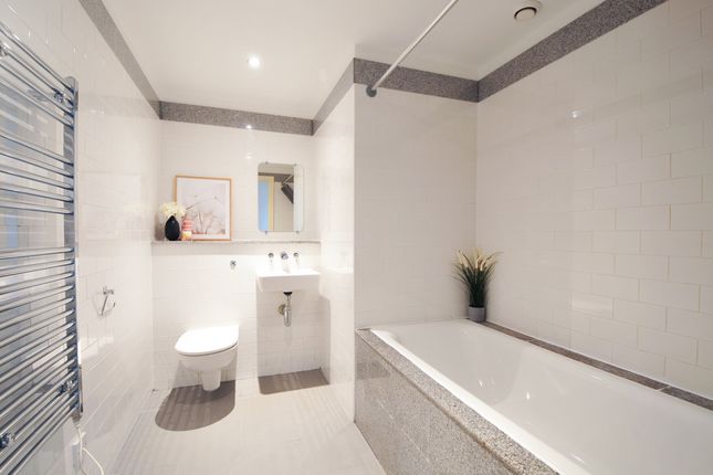 2 bed flat