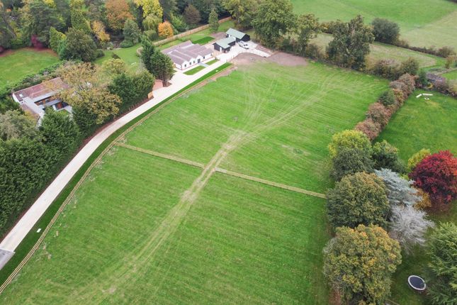 4 bedroom detached bungalow for sale