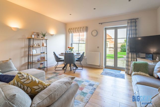 Sandy Lane, Docking, PE31 3 bed cottage for sale