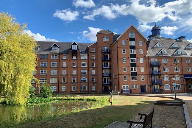 Sheering Lower Road, Sawbridgeworth... 1 bed apartment for sale