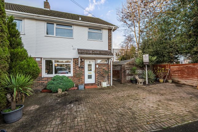 Orchard Road, Hampshire PO9 3 bed semi