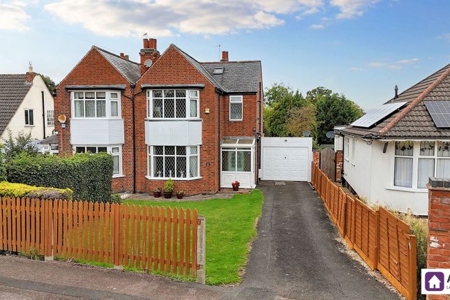 Tennis Court Drive, Leicester, LE5 3 bed semi