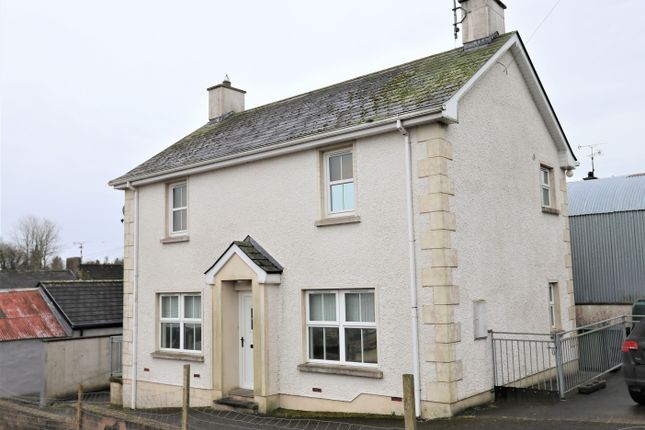 2 bed detached house