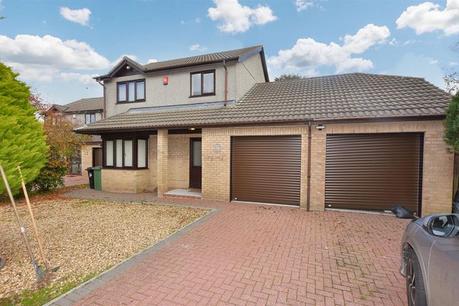 Agar Crescent, Illogan Highway 3 bed detached house for sale