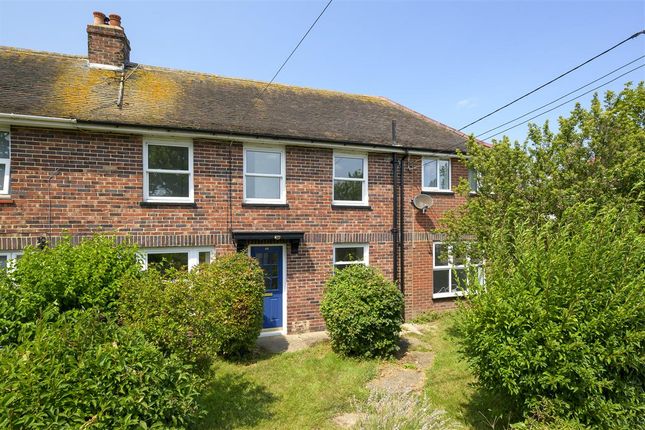 chequer lane, Ash 4 bed end of terrace house for sale