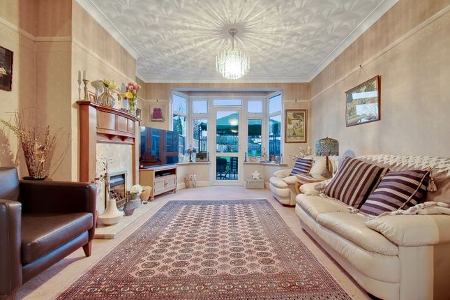3 bed semi-detached house