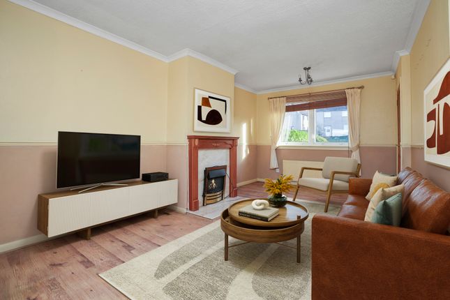 3 bed end terrace house