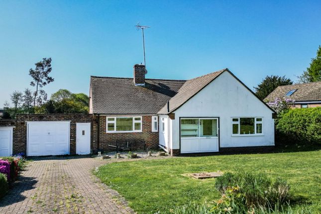 Available With No Onward Chain in... 3 bed detached bungalow for sale