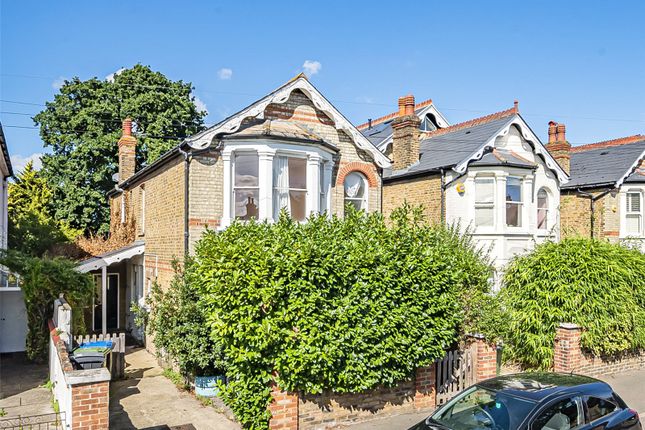 Elm Road, New Malden, KT3 4 bed detached house for sale