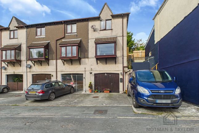 Millbrook, Torpoint PL10 2 bed terraced house for sale